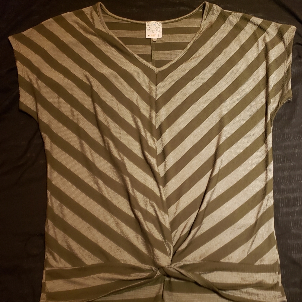 NWOT.Green and silver stripped top